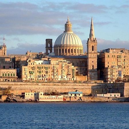 Unbeatable Location Valletta And Harbour Views Appartement Sliema Buitenkant foto