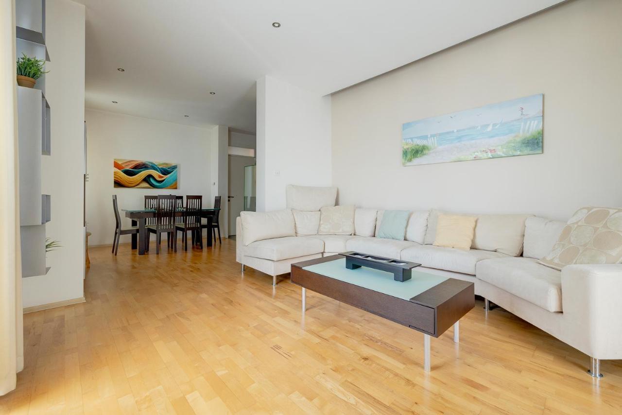 Unbeatable Location Valletta And Harbour Views Appartement Sliema Buitenkant foto