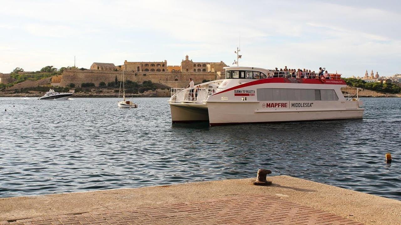 Unbeatable Location Valletta And Harbour Views Appartement Sliema Buitenkant foto