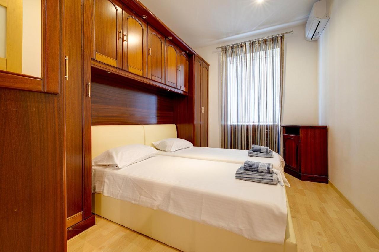 Unbeatable Location Valletta And Harbour Views Appartement Sliema Buitenkant foto