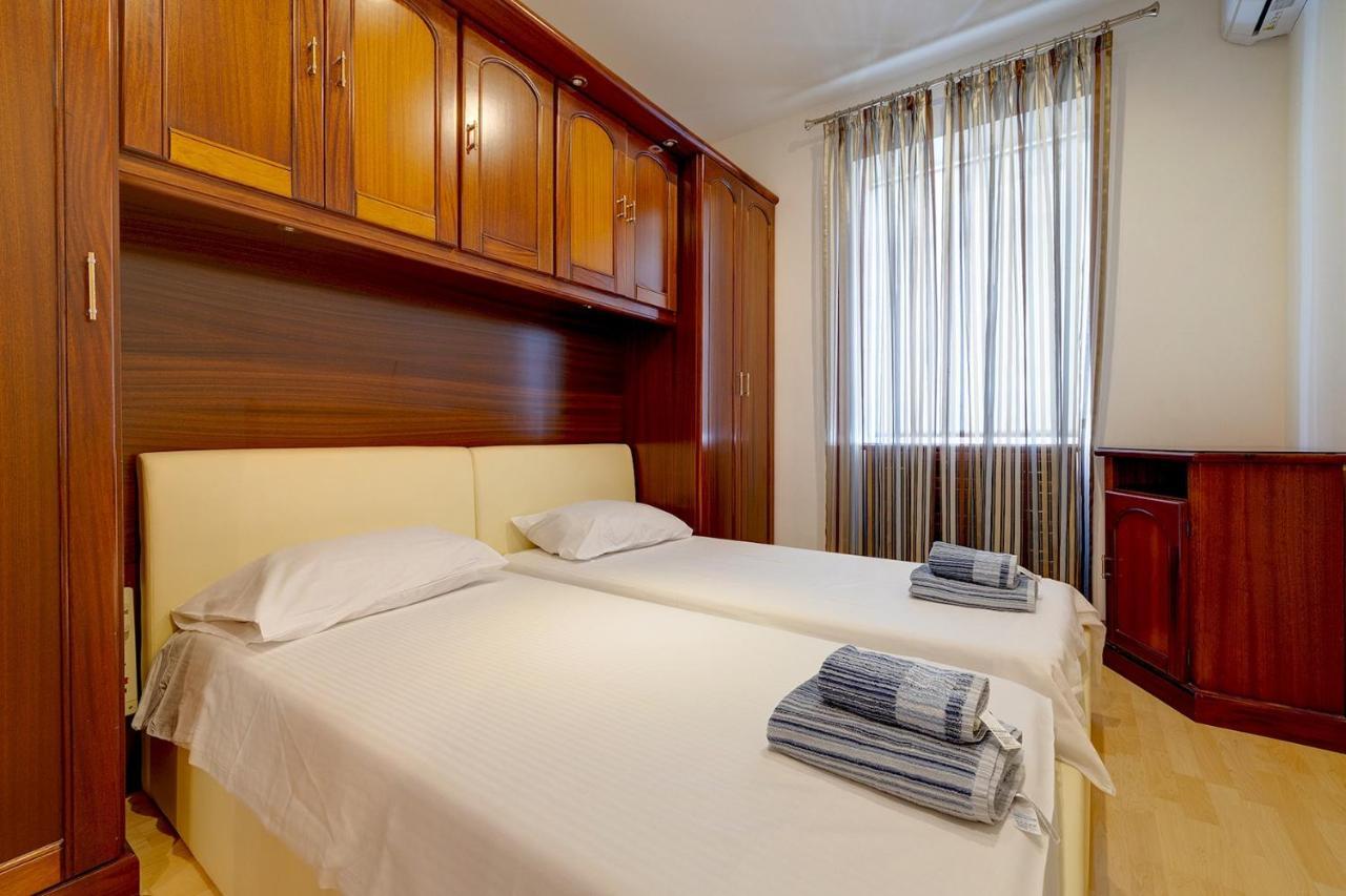 Unbeatable Location Valletta And Harbour Views Appartement Sliema Buitenkant foto