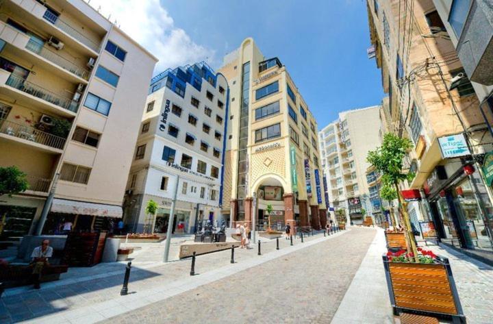 Unbeatable Location Valletta And Harbour Views Appartement Sliema Buitenkant foto